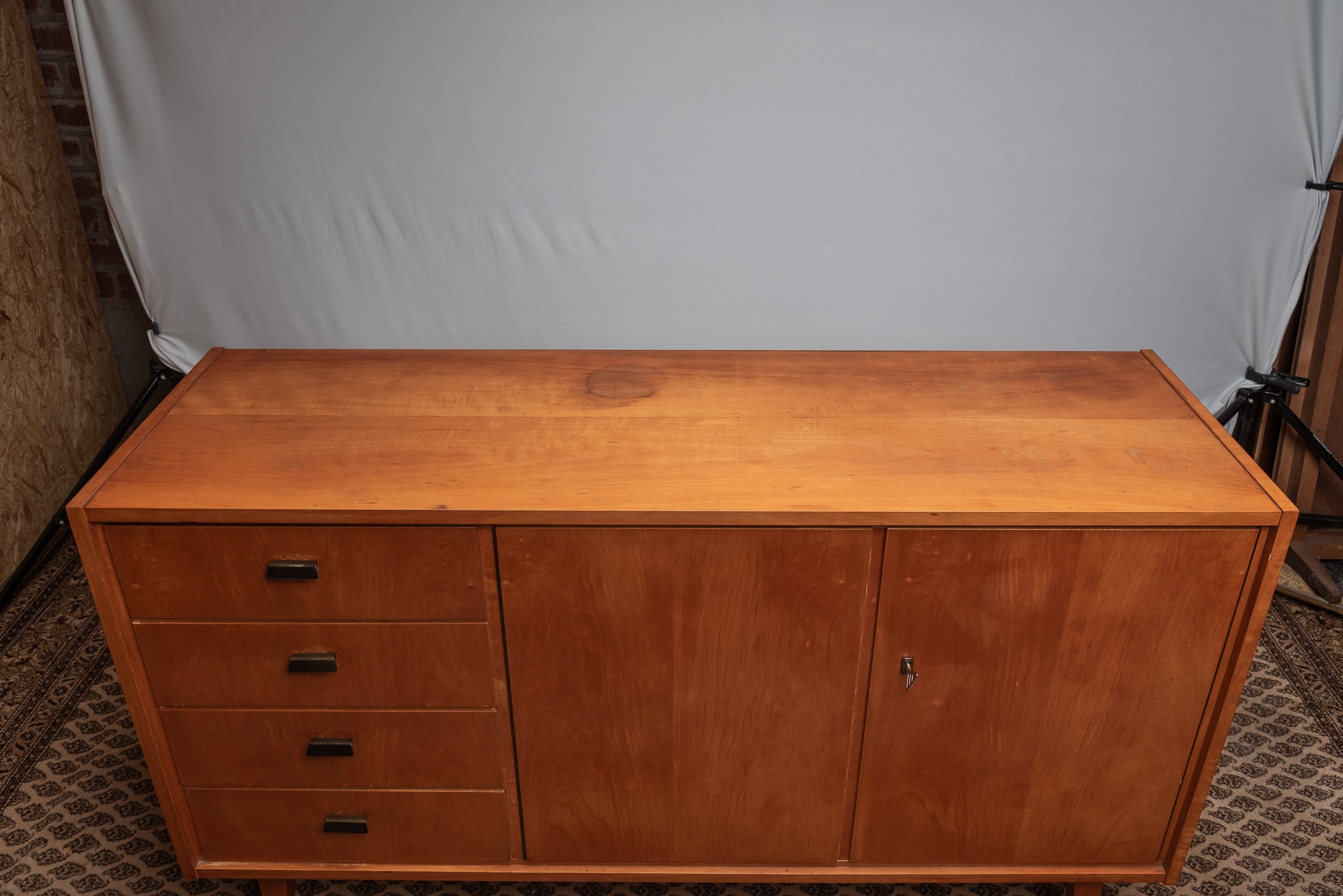 Sideboard mit Schubfächer - Ahorn